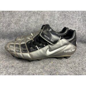 Vintage Nike Total 90 Soccer Shoes Mens 9.5 FG Cleats Football Boots